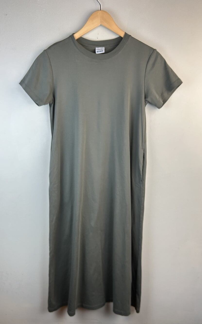 TIGORA Super Soft Shirt Dress Sz M Athleisure Sporty Olive Green Neutral Pockets